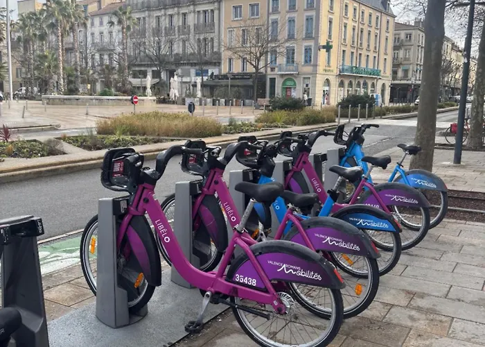 Le Briand - Champ De Mars *